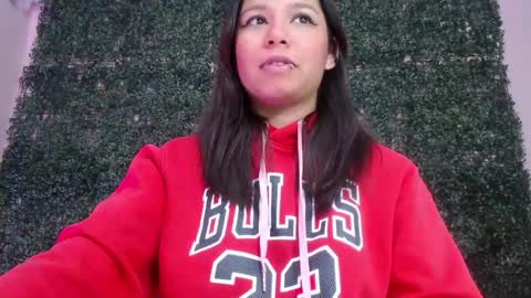 Snapshot of evybubbles_ chatting on February 21, 10:27 am Im Evy online show from February 21, 10:27 am