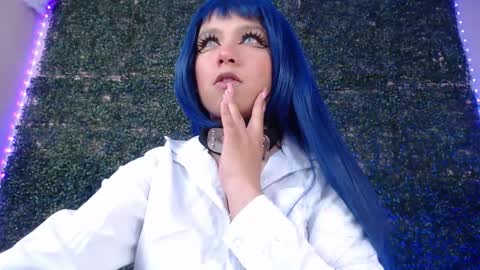 Snapshot of evybubbles_ chatting on March 13, 5:30 pm Im Evy online show from March 13, 5:30 pm