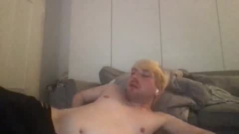 Snapshot of ewandewitt chatting on March 29, 6:24 am Ewan Dewitt online show from March 29, 6:24 am