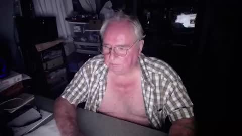 EXCEOS online show from October 26, 2:34 pm