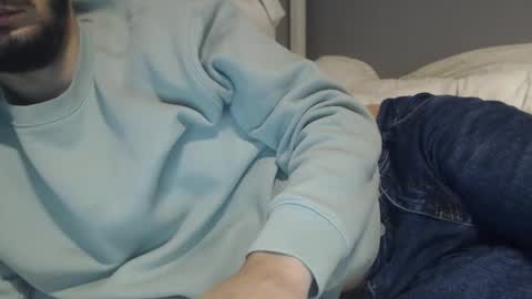 excited222 online show from November 13, 7:18 am