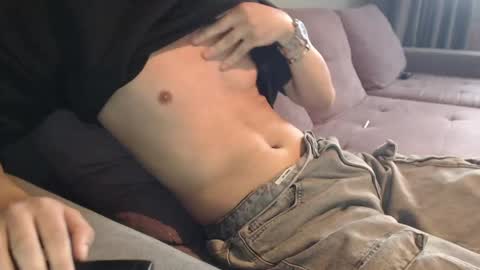 excited222 online show from April 30, 10:43 am