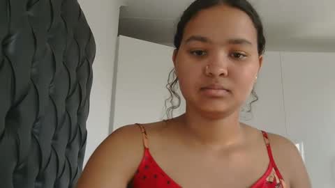 Snapshot of exclusivecourtney chatting on November 27, 6:26 am courtney online show from November 27, 6:26 am