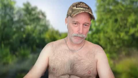 Snapshot of exhib_jack chatting on January 17, 2:55 pm exhib_jack online show from January 17, 2:55 pm