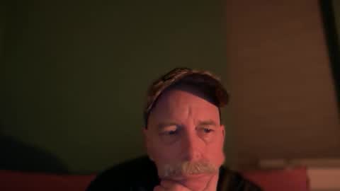 Snapshot of exhib_jack chatting on February 23, 6:44 am exhib_jack online show from February 23, 6:44 am