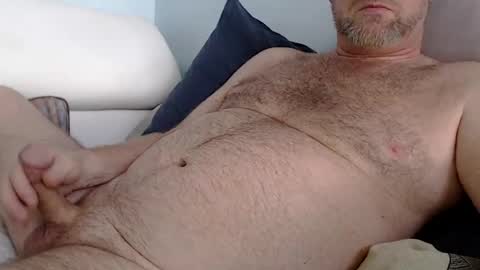 exhibitionist_guy23 online show from July 26, 10:05 pm