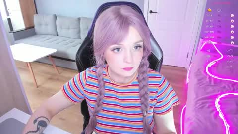  Amy  online show from October 22, 9:53 am