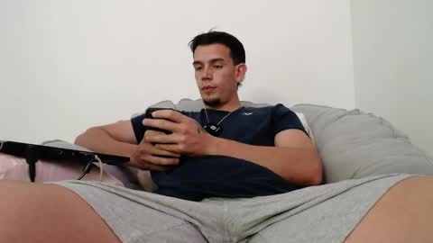 Exi111 online show from September 24, 7:06 pm