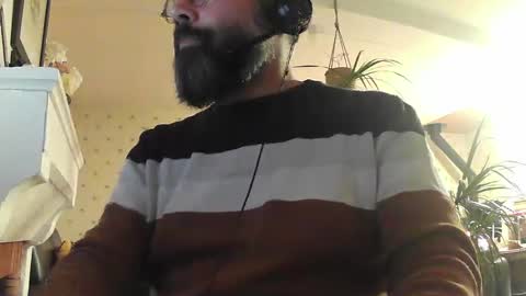 Snapshot of exibdevil chatting on December 1, 4:29 pm Gio online show from December 1, 4:29 pm