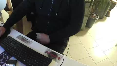 Snapshot of exibdevil chatting on January 26, 5:34 pm Gio online show from January 26, 5:34 pm