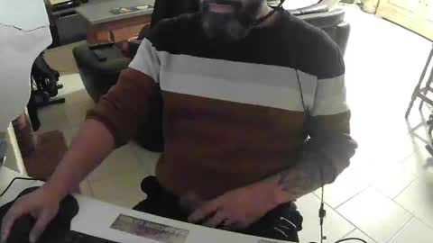 Snapshot of exibdevil chatting on February 17, 10:14 pm Gio online show from February 17, 10:14 pm