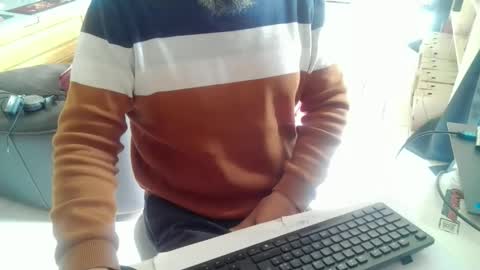 Snapshot of exibdevil chatting on April 2, 11:08 am Gio online show from April 2, 11:08 am