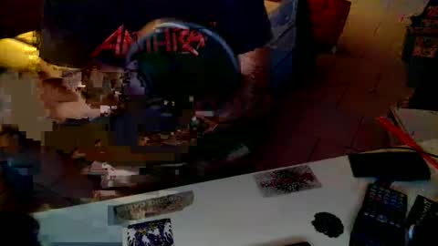 Snapshot of exibdevil chatting on June 14, 8:22 pm Gio online show from June 14, 8:22 pm
