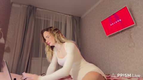 eximi online show from February 2, 10:08 pm