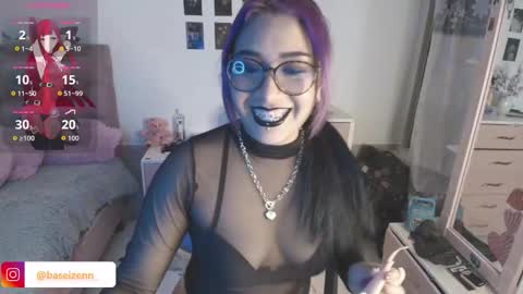 Snapshot of exodiakinky chatting on October 16, 4:46 am Goddess Exodia please help me reach 100 thumbs up online show from October 16, 4:46 am