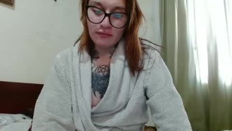 Exolizz online show from December 31, 7:29 pm