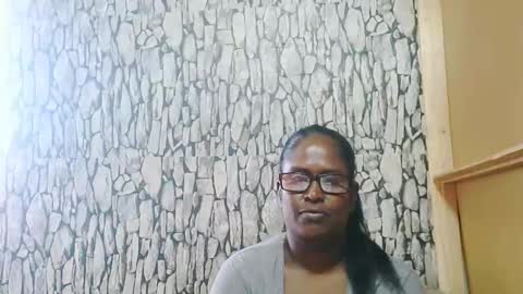 exotic_indian95 online show from February 12, 5:46 am