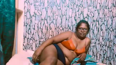 exotic_indian95 online show from March 2, 3:09 am