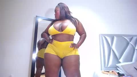 exotic_karmella online show from December 12, 9:58 pm