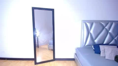 exotic_karmella online show from January 16, 12:58 am