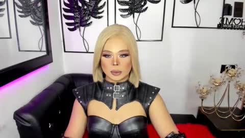 Lindsay online show from May 25, 5:52 pm