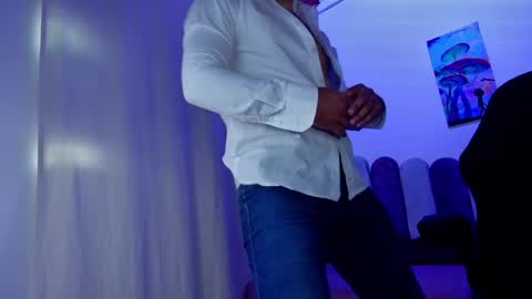 exotic_mann online show from April 23, 1:02 pm