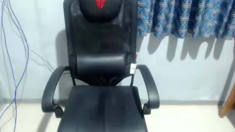 Breanna online show from December 2, 7:09 pm