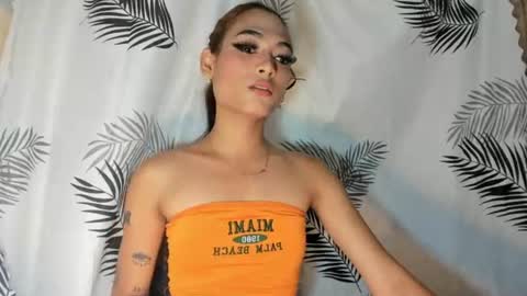 Snapshot of exotichardcore chatting on June 16, 11:40 pm jenny Laiza online show from June 16, 11:40 pm