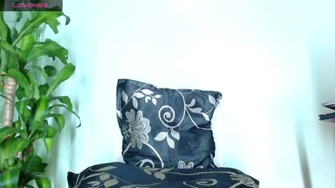 Snapshot of exotiic_sara chatting on March 3, 3:09 pm SARA online show from March 3, 3:09 pm