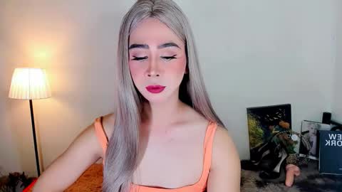 expensive_elise online show from February 17, 4:46 pm