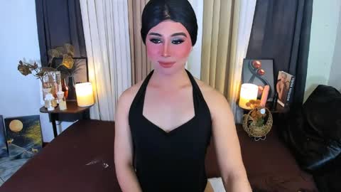 expensive_elise online show from May 20, 6:47 pm