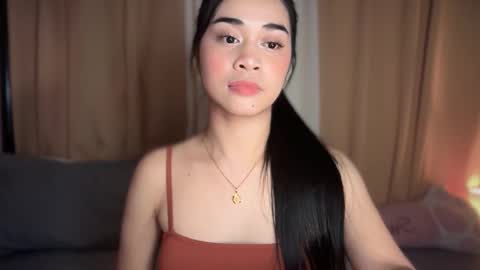 chloee online show from December 17, 11:33 pm