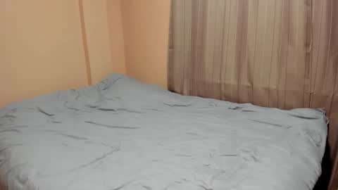 Snapshot of expnsivecandy06 chatting on March 18, 6:38 am hotandsexygiendy online show from March 18, 6:38 am