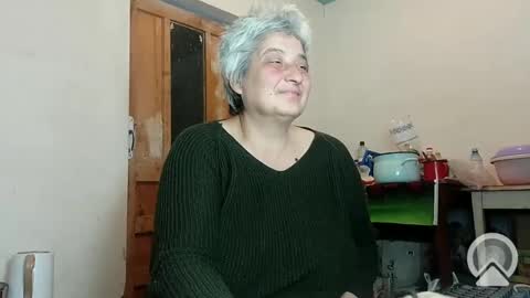 Snapshot of exquisitemature chatting on December 23, 10:12 pm ExquisiteMature online show from December 23, 10:12 pm