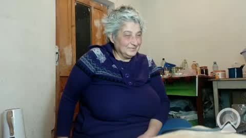 Snapshot of exquisitemature chatting on December 25, 7:13 pm ExquisiteMature online show from December 25, 7:13 pm