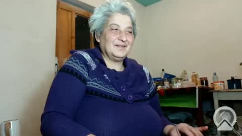 Snapshot of exquisitemature chatting on December 26, 1:29 am ExquisiteMature online show from December 26, 1:29 am