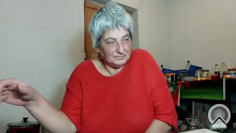 Snapshot of exquisitemature chatting on December 31, 7:40 pm ExquisiteMature online show from December 31, 7:40 pm