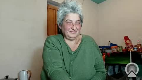 Snapshot of exquisitemature chatting on January 1, 6:59 pm ExquisiteMature online show from January 1, 6:59 pm