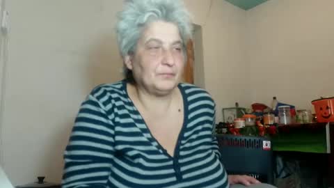 Snapshot of exquisitemature chatting on January 9, 1:08 am ExquisiteMature online show from January 9, 1:08 am