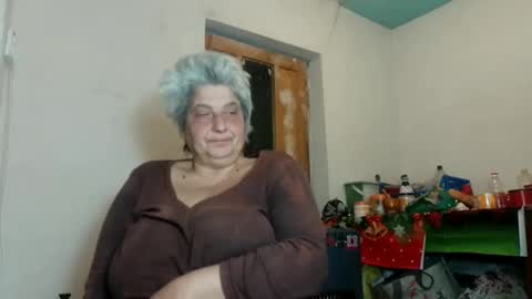 Snapshot of exquisitemature chatting on January 13, 11:17 pm ExquisiteMature online show from January 13, 11:17 pm