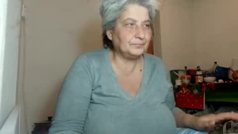 Snapshot of exquisitemature chatting on January 16, 6:48 pm ExquisiteMature online show from January 16, 6:48 pm