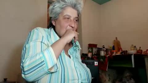 Snapshot of exquisitemature chatting on January 26, 9:51 pm ExquisiteMature online show from January 26, 9:51 pm