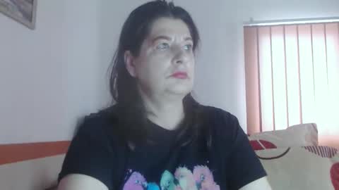 ExtasyMature online show from October 18, 9:10 am