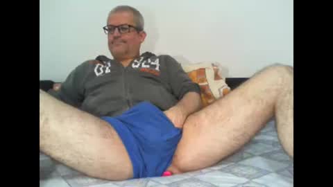 Snapshot of eyes12 chatting on April 8, 11:43 am GEORGE online show from April 8, 11:43 am