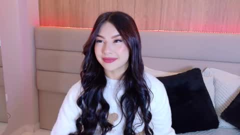 eymicooper online show from November 28, 9:06 pm