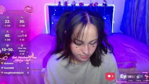 eymmy_24 online show from November 22, 3:27 am