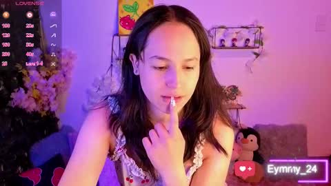 eymmy_24 online show from February 9, 3:21 am