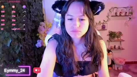 eymmy_24 online show from June 7, 1:32 am