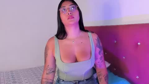 Emily online show from June 30, 6:53 pm
