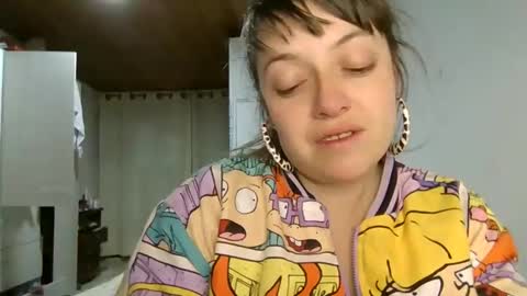 Aimee online show from December 7, 8:33 am